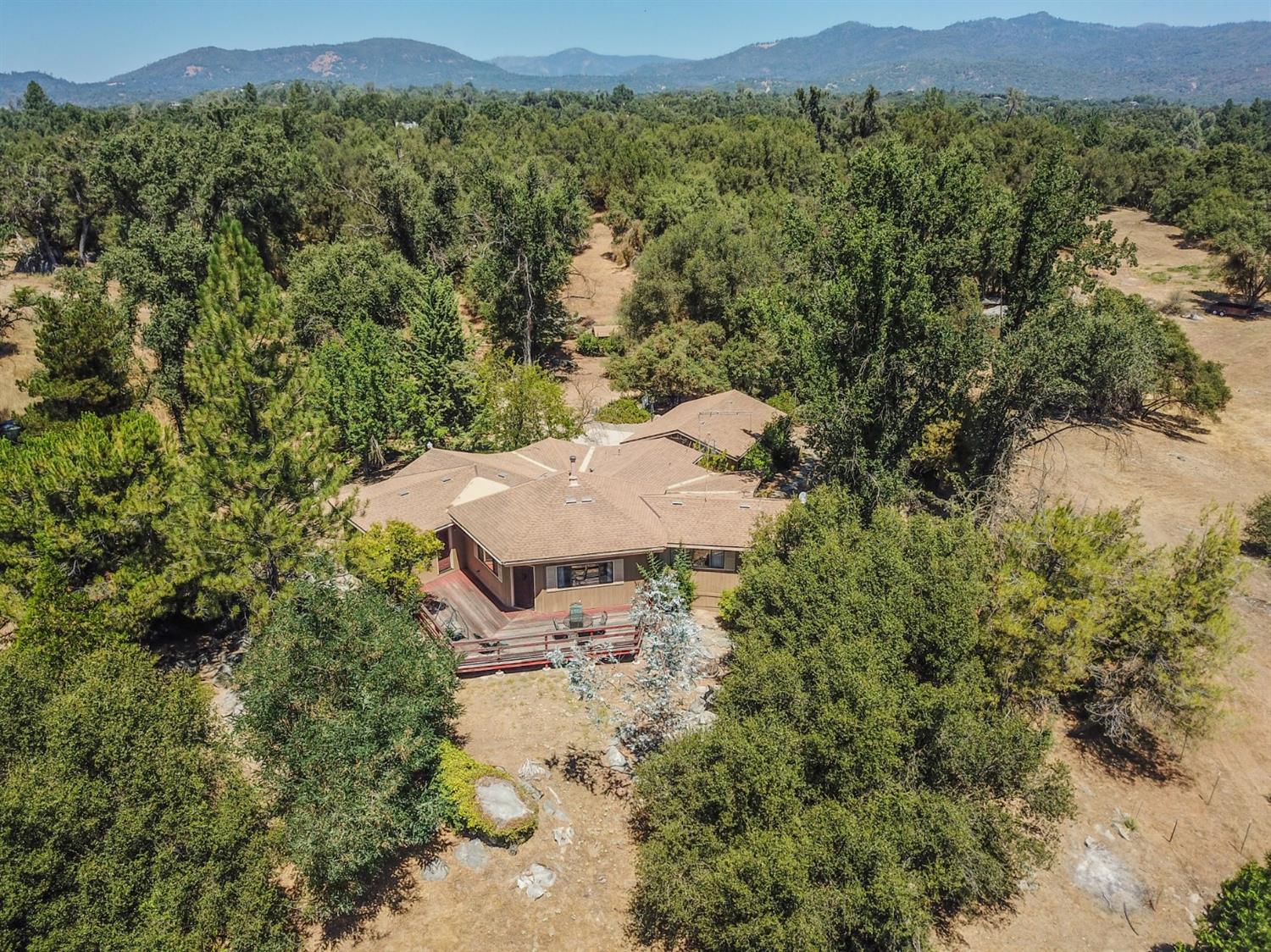 45236 Indian Rock Road Oakhurst, CA 93644 - Photo 3 of 59
