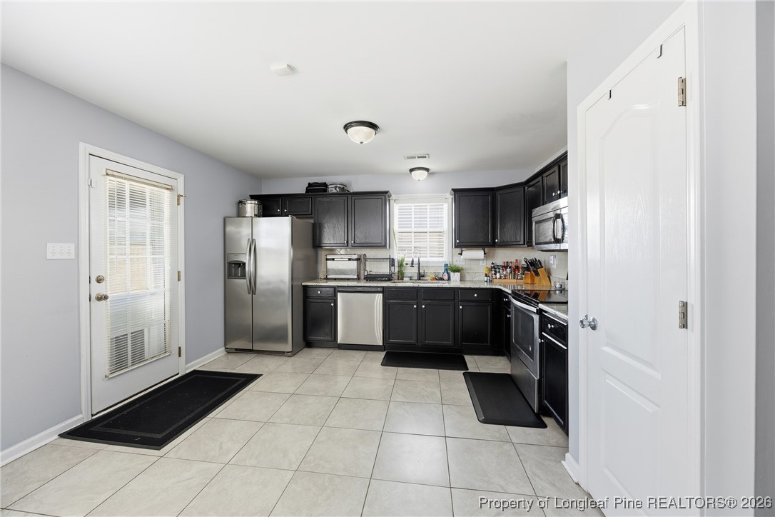 1944 Yellowbrick Road Fayetteville, NC 28314 - Photo 13 of 38