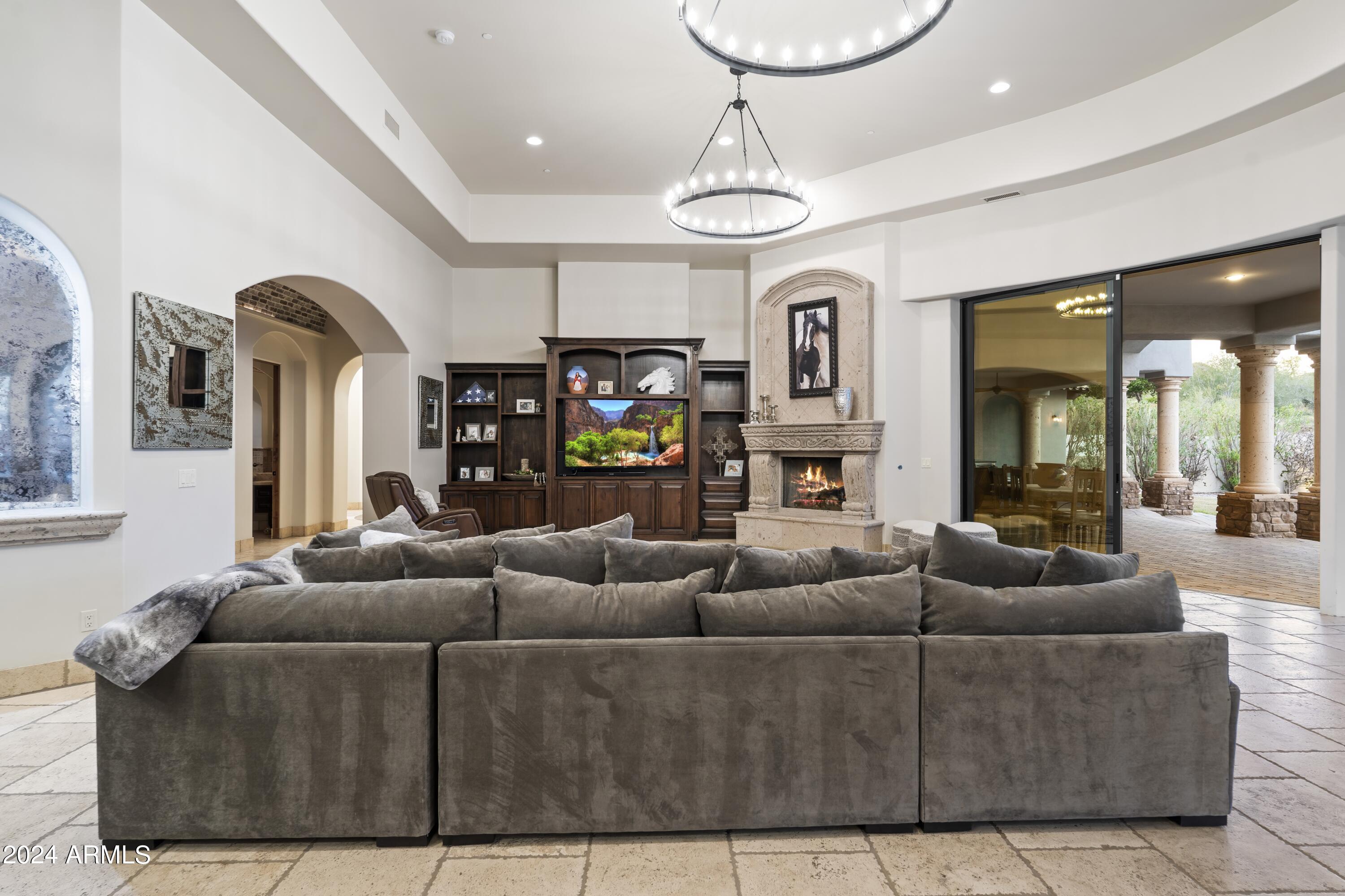 12970 East Cibola Road Scottsdale, AZ 85259 - Photo 18 of 72 56-Living Room
