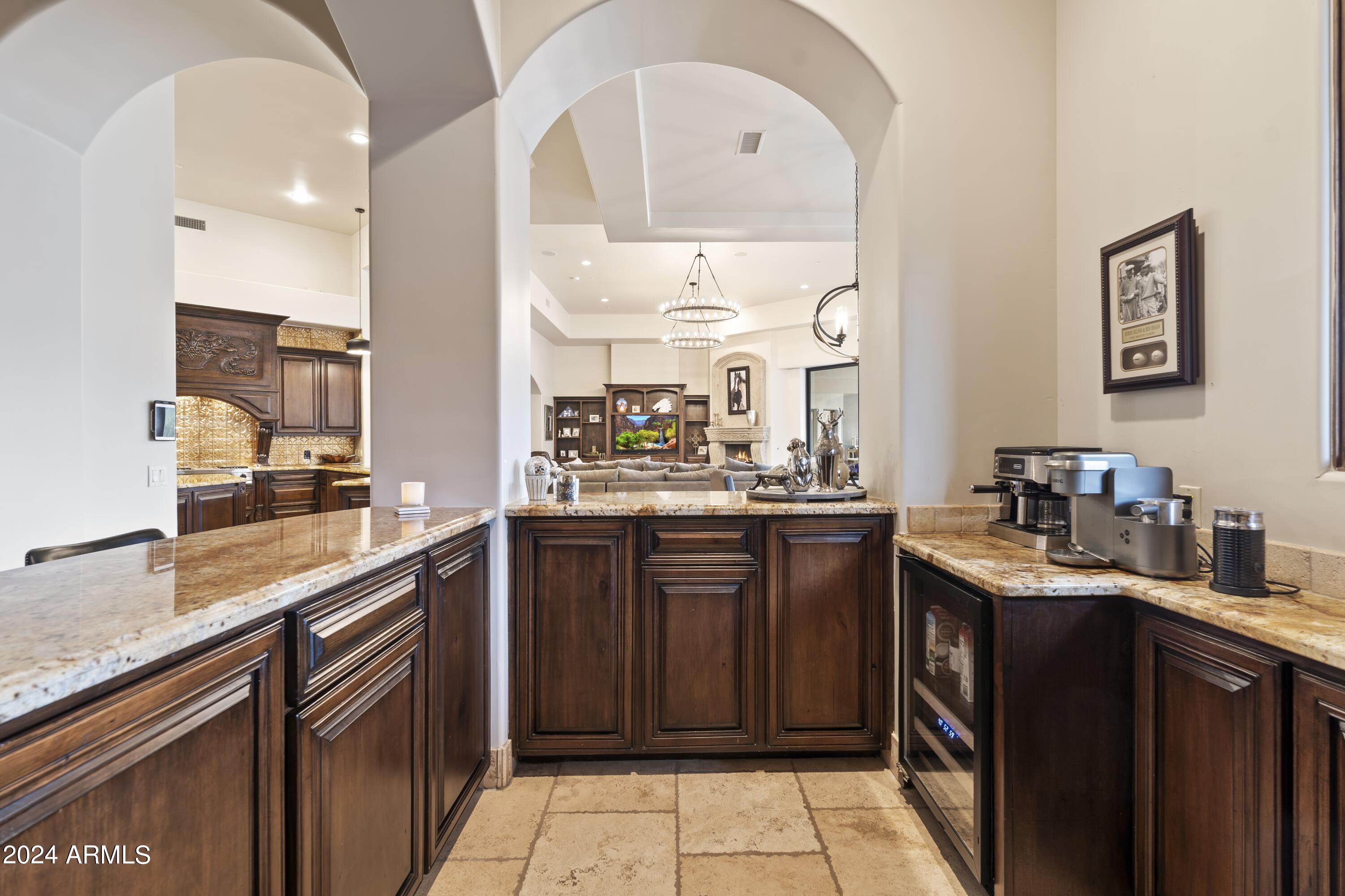 12970 East Cibola Road Scottsdale, AZ 85259 - Photo 27 of 72 16-Wet Bar