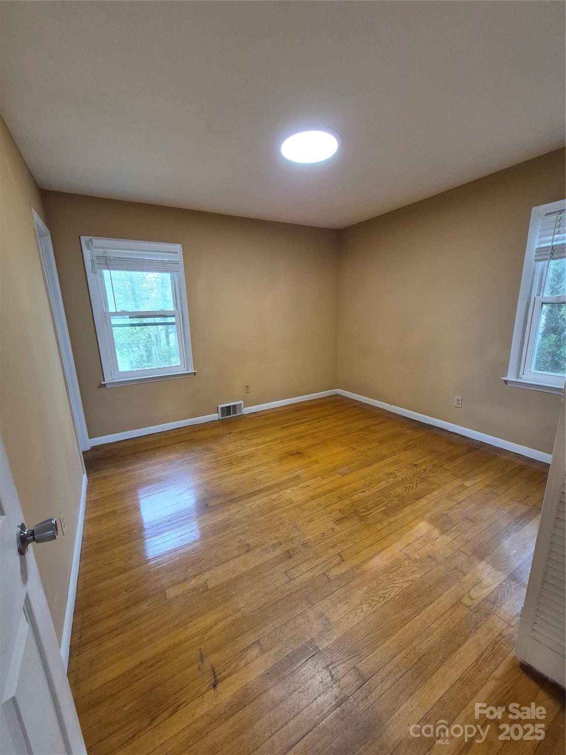 64 Round Top Road Asheville, NC 28803 - Photo 13 of 18