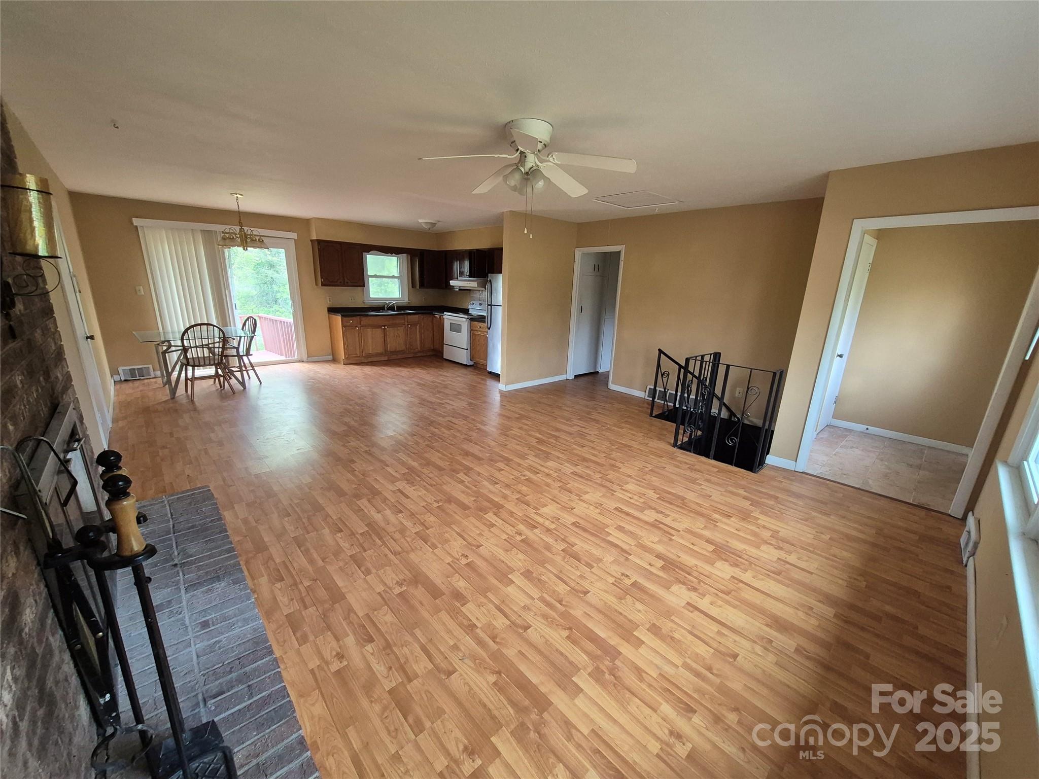 64 Round Top Road Asheville, NC 28803 - Photo 6 of 18