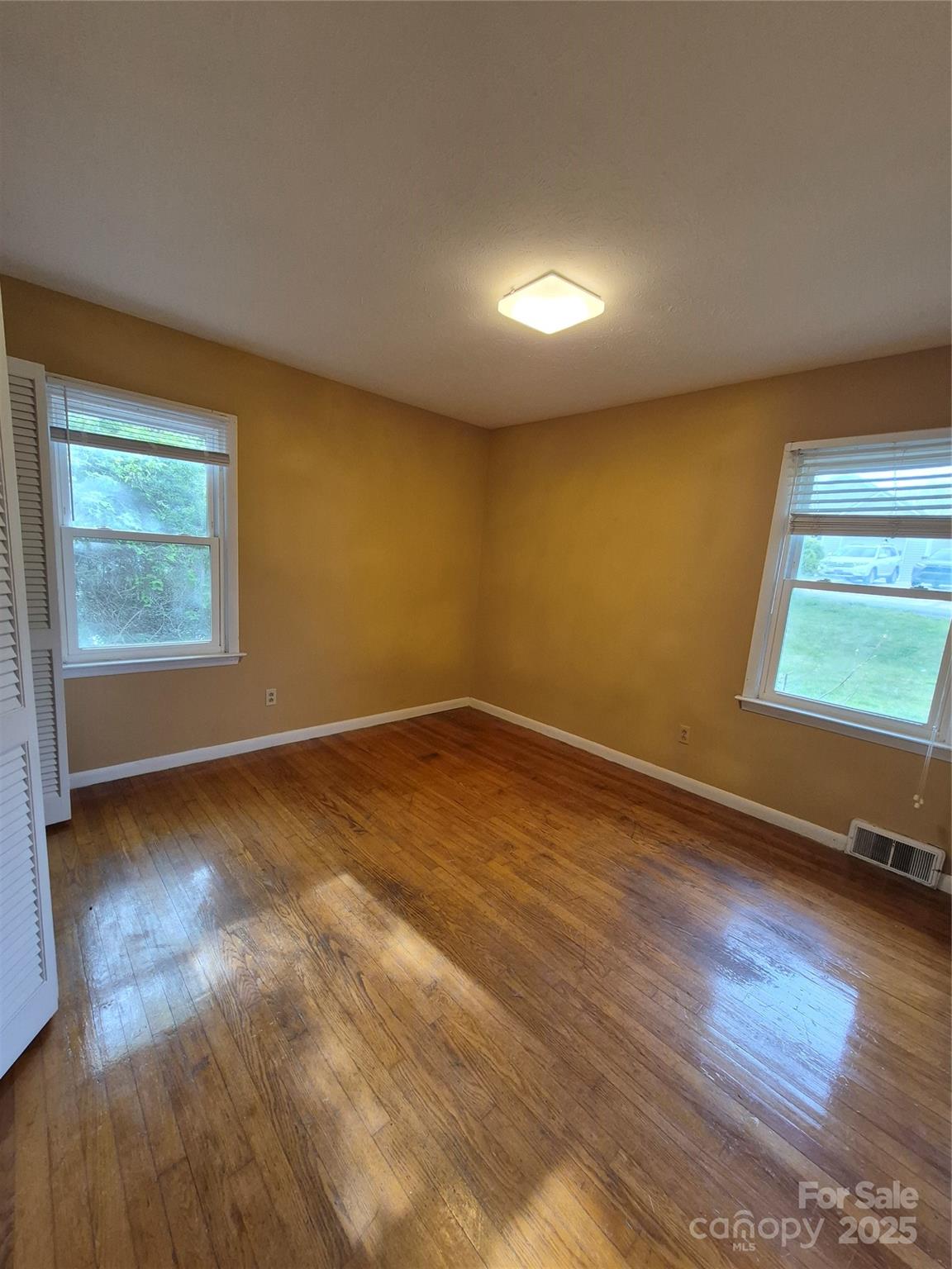 64 Round Top Road Asheville, NC 28803 - Photo 10 of 18