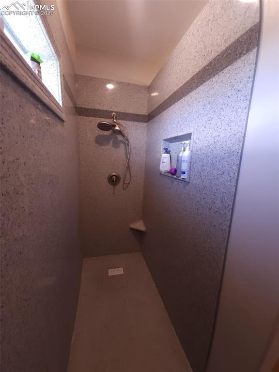 7480 Red Creek Springs Road West Pueblo, CO 81005 - Photo 20 of 47 a view of a hallway