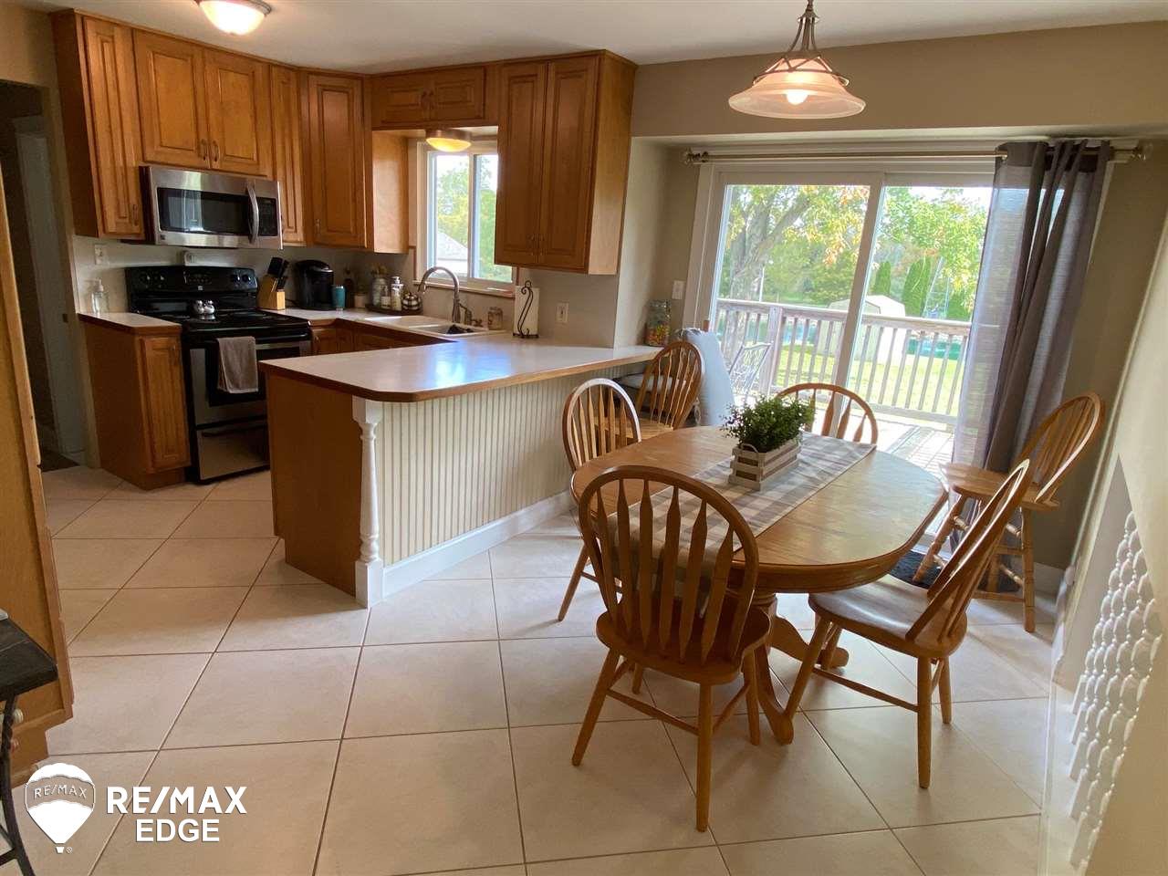 2438 North McKinley Road Flushing, MI 48433 - Photo 6 of 31 Gallery Image 6