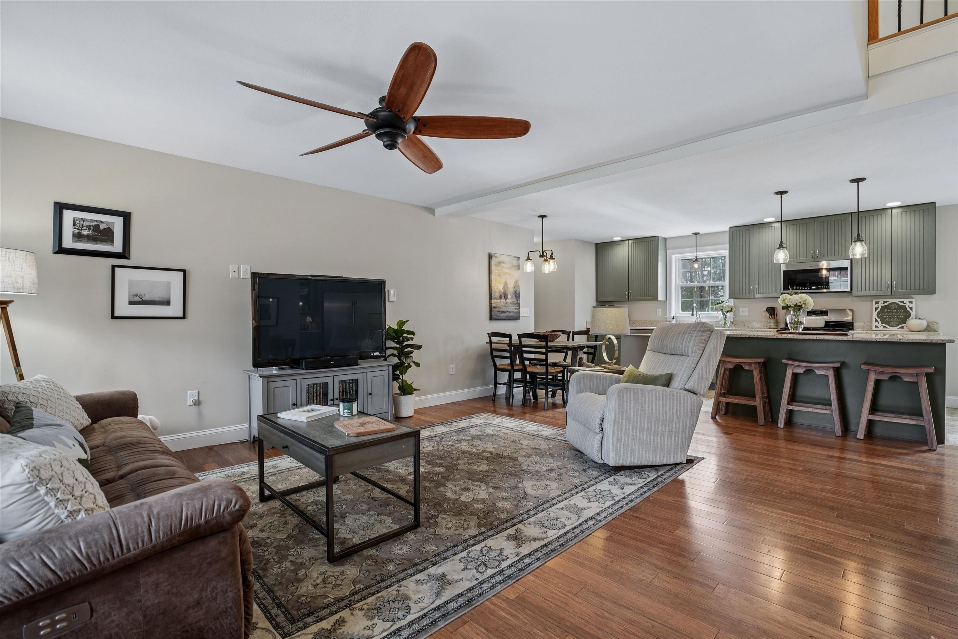 30 Dow Road Mont Vernon, NH 03057 - Photo 4 of 51