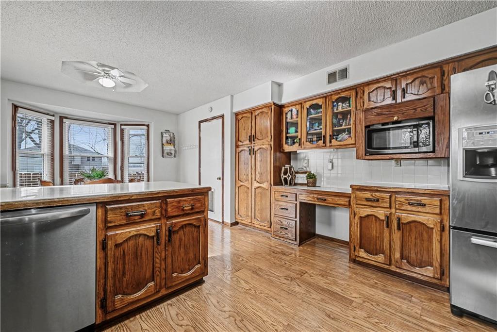 307 East Gore Road Raymore, MO 64083 - Photo 12 of 39