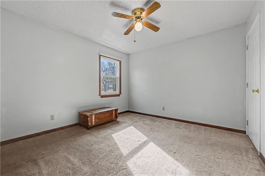 307 East Gore Road Raymore, MO 64083 - Photo 20 of 39