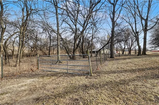 $509,000 | 307 East Gore Road, Raymore, MO 64083