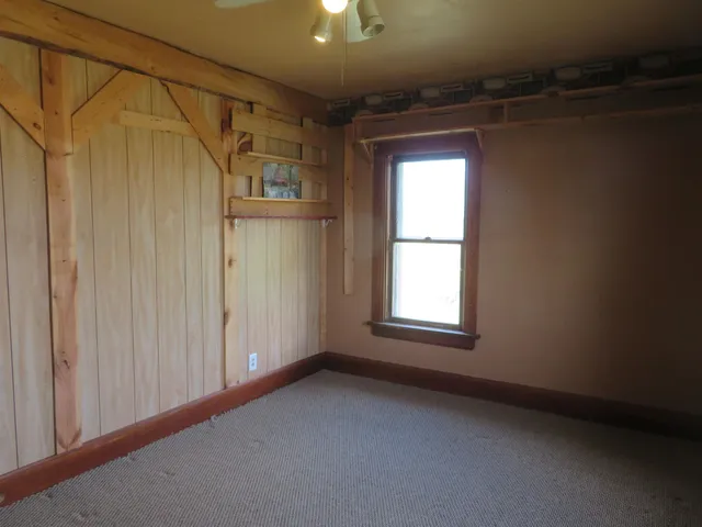 $215,000 | 7372 West Dublin Road, Freeport, IL 61032