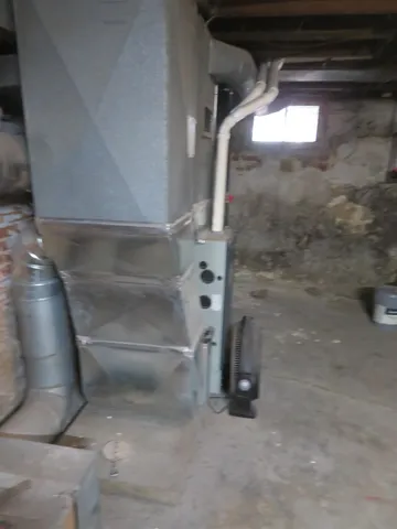 $215,000 | 7372 West Dublin Road, Freeport, IL 61032