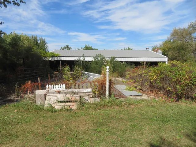 $215,000 | 7372 West Dublin Road, Freeport, IL 61032