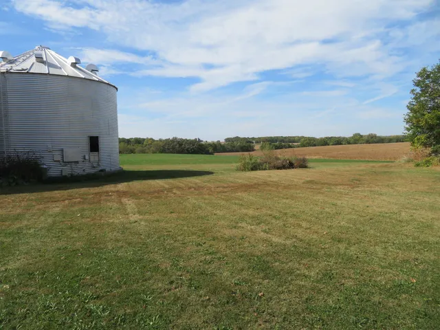 $215,000 | 7372 West Dublin Road, Freeport, IL 61032