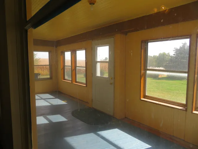 $215,000 | 7372 West Dublin Road, Freeport, IL 61032