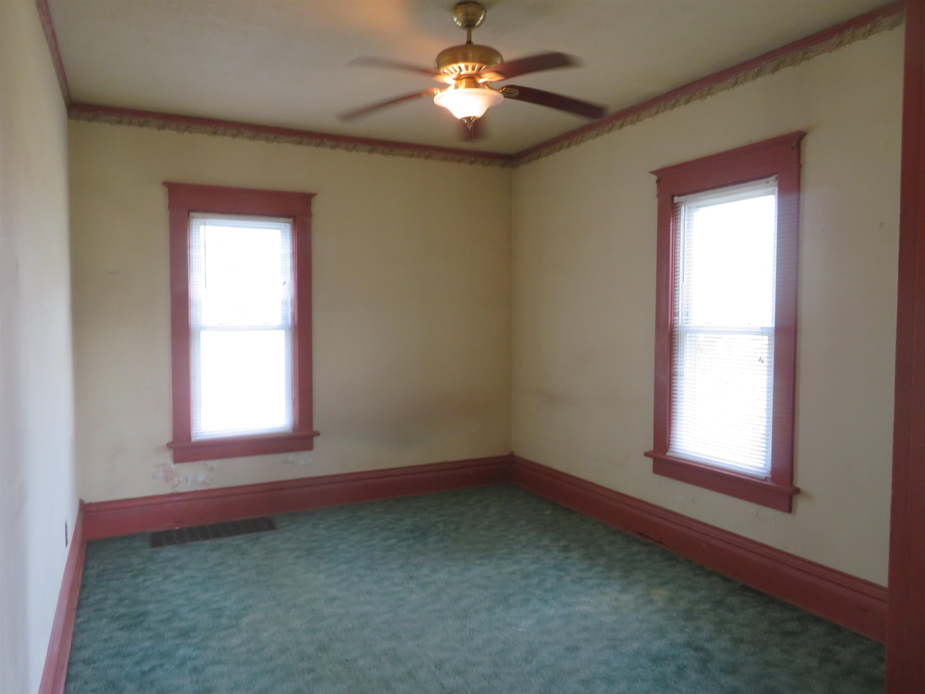 7372 West Dublin Road Freeport, IL 61032 - Photo 8 of 28