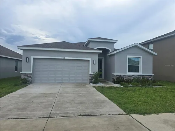 front view of house with a yard