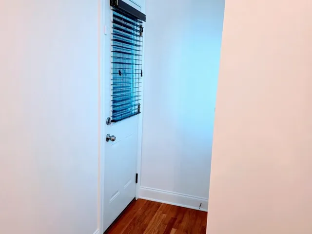 $1,800 | 2544 West Hollywood Avenue, Unit 1, Chicago, IL 60659