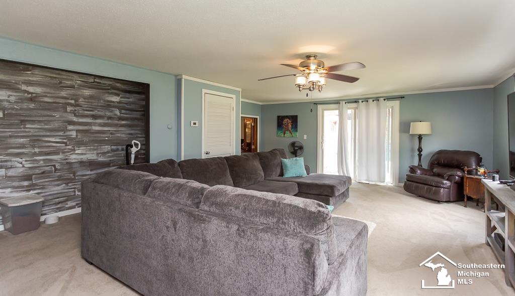 8271 Douglas Road Lambertville, MI 48144 - Photo 34 of 47 50085707-33.JPG