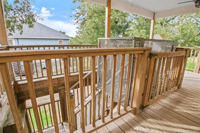 $285,000 | 122 Bank Street, Lake Charles, LA 70607