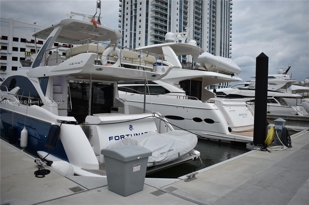 17211 Biscayne Boulevard, Unit 93 North Miami Beach, FL 33160 - Photo 7 of 11