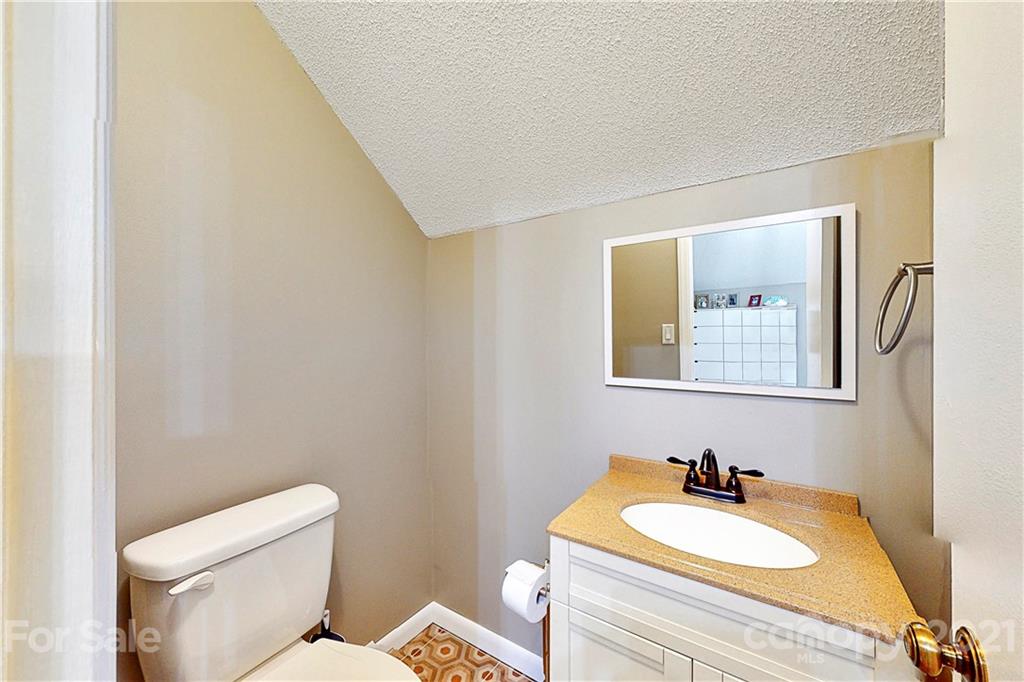 1782 Williams Road Fort Mill, SC 29715 - Photo 20 of 47 Gallery Image 20