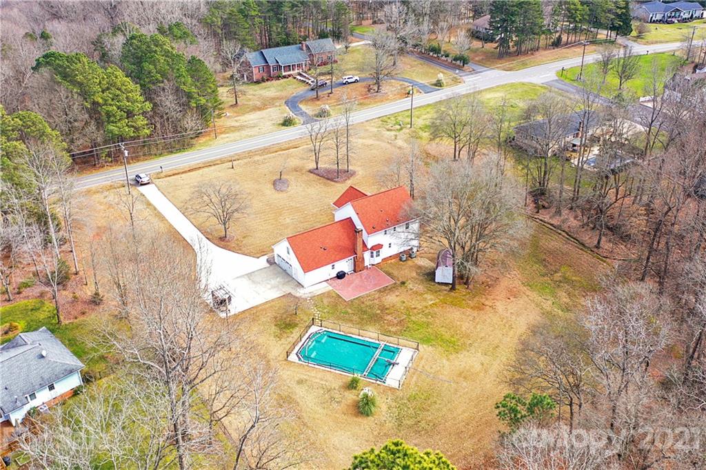 1782 Williams Road Fort Mill, SC 29715 - Photo 5 of 47 Gallery Image 5