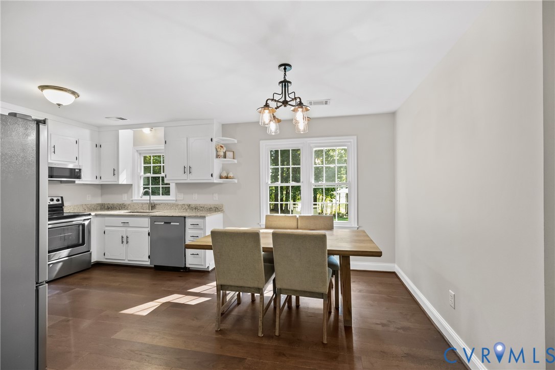 1144 Timber Trace Road Powhatan, VA 23139 - Photo 6 of 40 Gallery Image 6