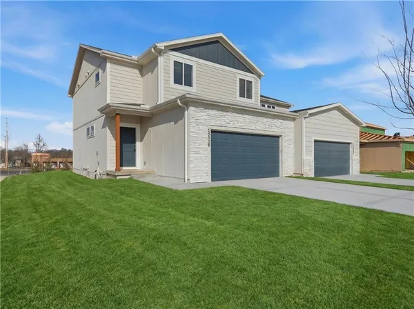 $350,000 | 15558 East 47th Terrace, Kansas City, MO 64136