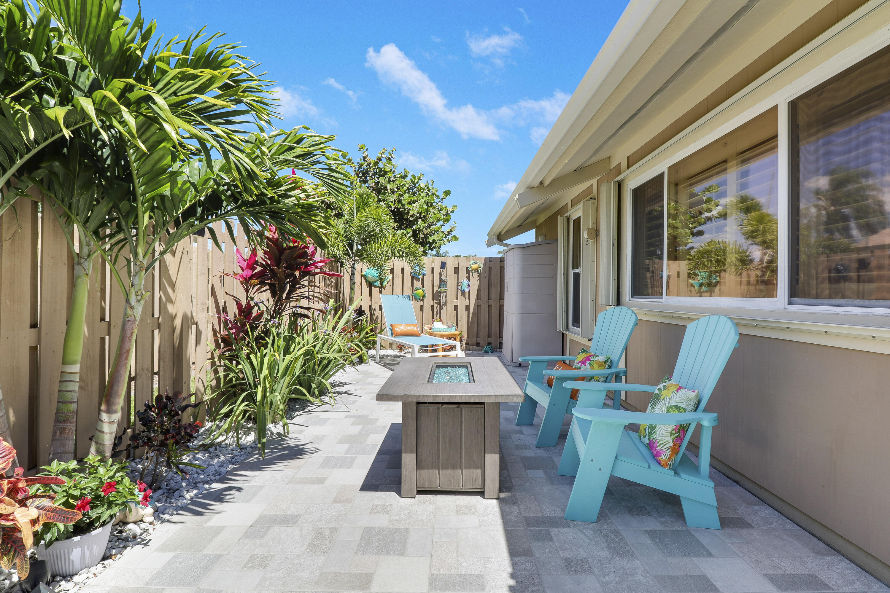 271 Maplecrest Circle Jupiter, FL 33458 - Photo 37 of 38 PATIO