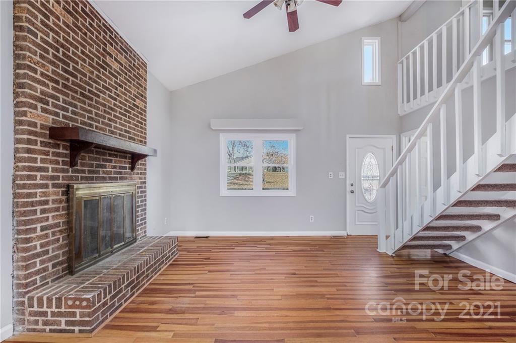 1400 Reid Harkey Road Matthews, NC 28105 - Photo 3 of 19 Gallery Image 3