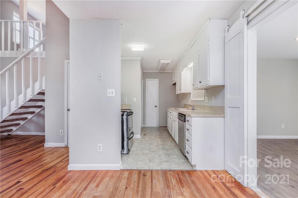 1400 Reid Harkey Road Matthews, NC 28105 - Photo 5 of 19 Gallery Image 5
