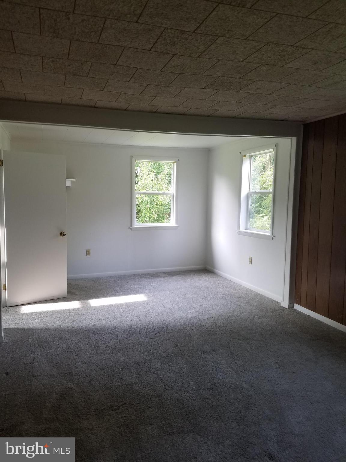 318 Kricks Mill Road Robesonia, PA 19551 - Photo 9 of 14 Master bedroom