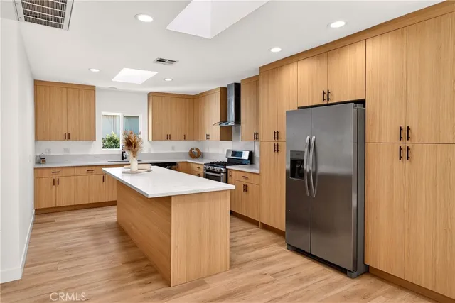 $1,845,000 | 11814 Hesby Street, Valley Village, CA 91607