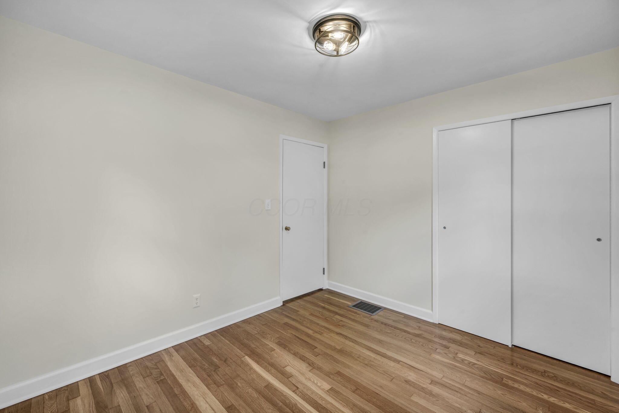 1316 Moler Road Columbus, OH 43207 - Photo 25 of 43