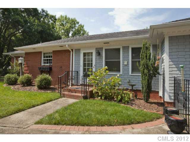 5544 Robinhood Road, Unit 5 Charlotte, NC 28211 - Photo 12 of 16 Gallery Image 12