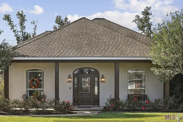 $554,500 | 8788 Wyeth Drive, Denham Springs, LA 70706