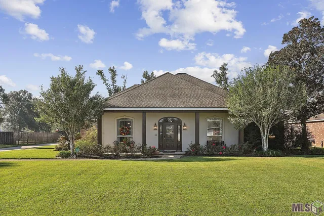 $558,500 | 8788 Wyeth Drive, Denham Springs, LA 70706