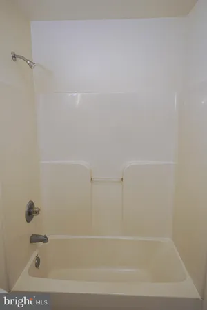 $1,195 | 800 Travers Street, Unit 10, Cambridge, MD 21613