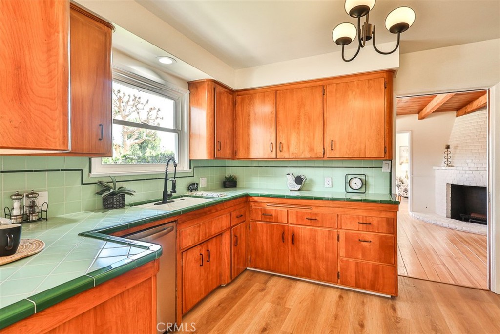 708 South Inman Road West Covina, CA 91791 - Photo 15 of 81