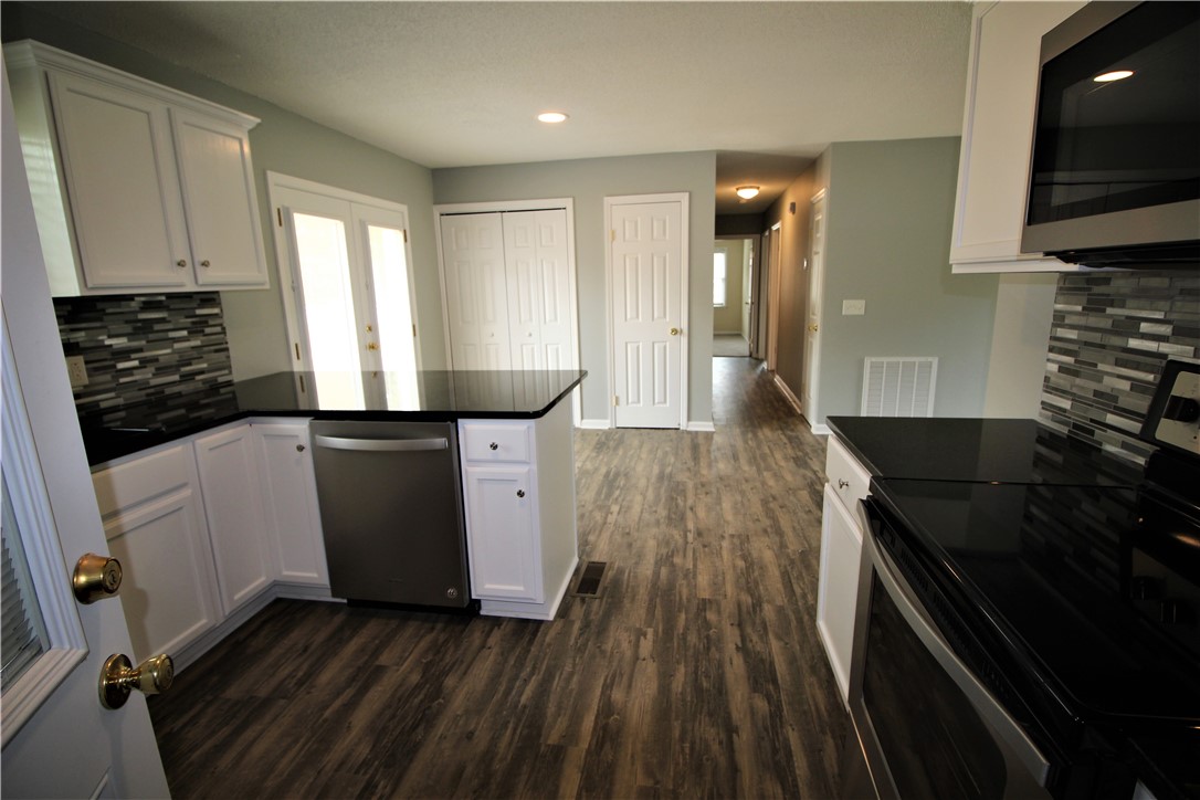 1422 East Calhoun Street Anderson, SC 29621 - Photo 8 of 41