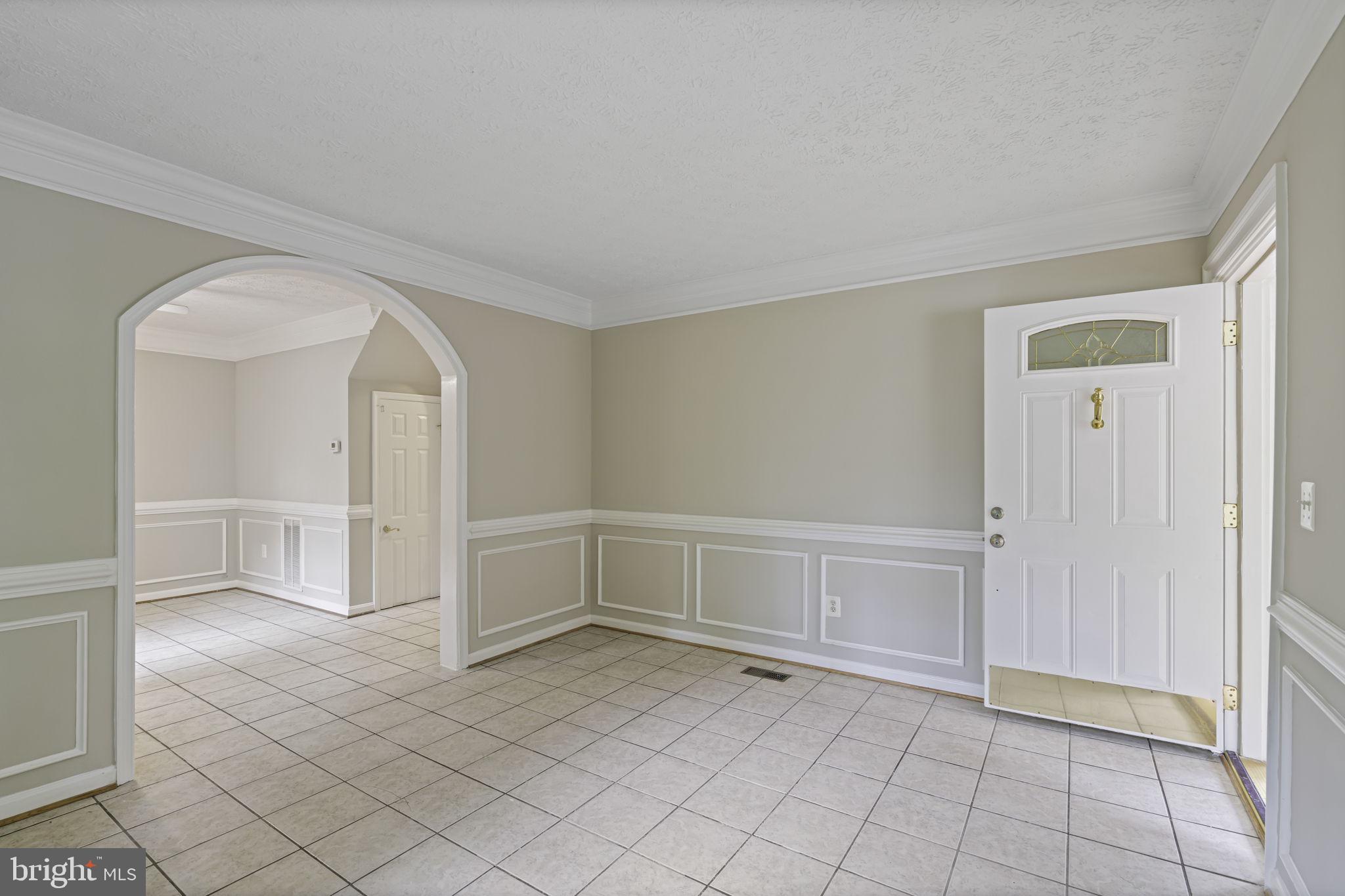 19316 Weaver Road Triangle, VA 22172 - Photo 26 of 33 a view of an empty room