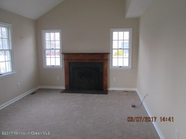 253 Wave Road Manahawkin, NJ 08050 - Photo 5 of 9 IMG_4522