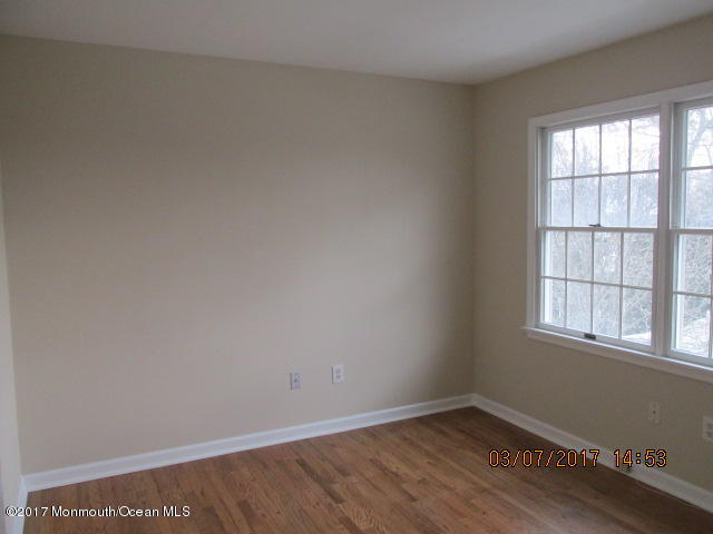 253 Wave Road Manahawkin, NJ 08050 - Photo 7 of 9 IMG_4554