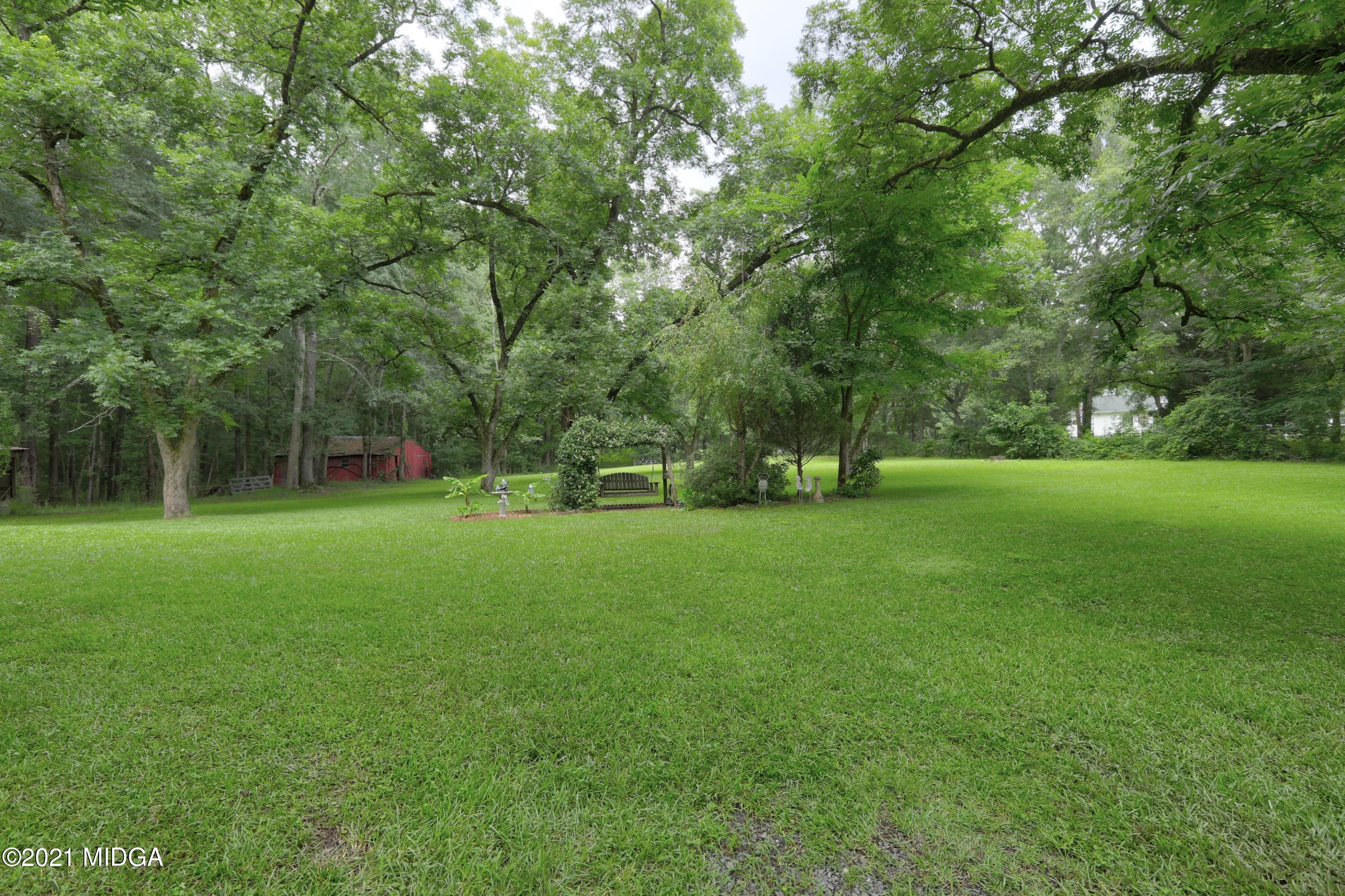 211 Silver Dollar Road Barnesville, GA 30204 - Photo 42 of 46 IMG_9715_6_7_8_9_Balancer