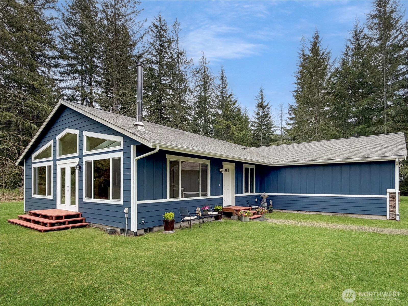 152 Shelton Road Randle, WA 98377 - Photo 3 of 33