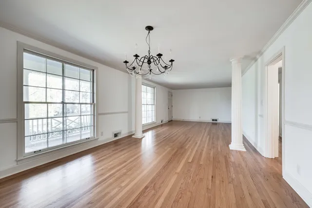 $5,850 | 4003 Sunnybrook Drive, Nashville, TN 37205