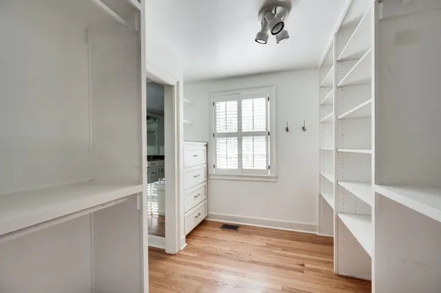 $5,850 | 4003 Sunnybrook Drive, Nashville, TN 37205