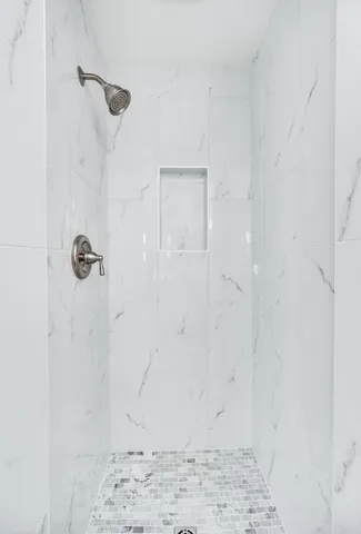 $5,850 | 4003 Sunnybrook Drive, Nashville, TN 37205