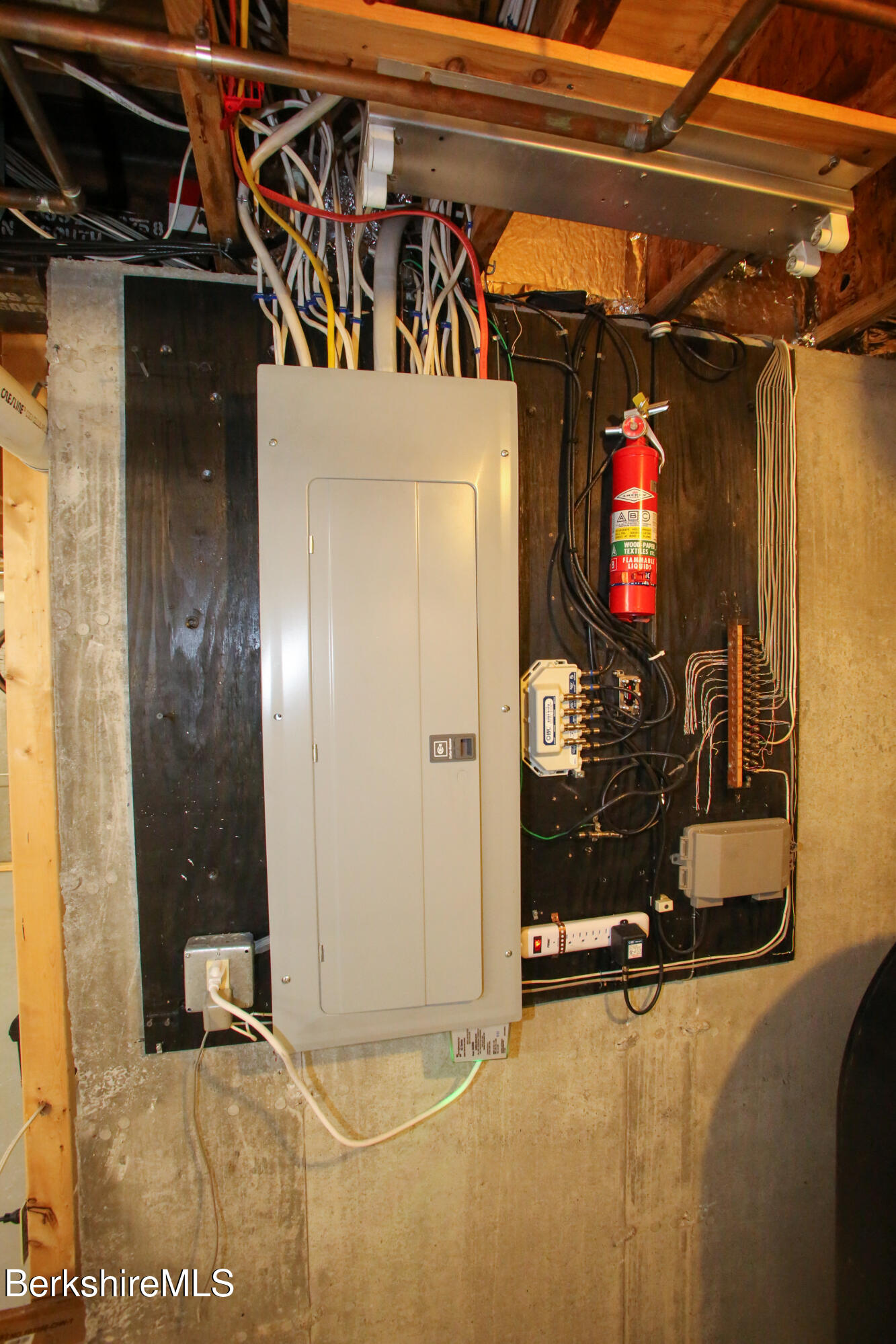 18 East Road Adams, MA 01220 - Photo 40 of 53 1-580A0540