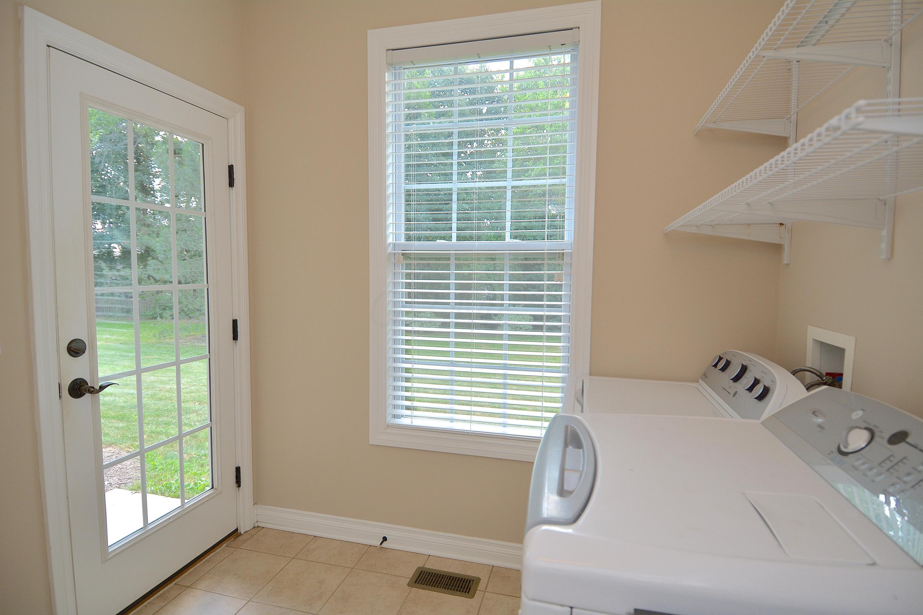 2060 Lewis Center Road Lewis Center, OH 43035 - Photo 27 of 57 Gallery Image 27